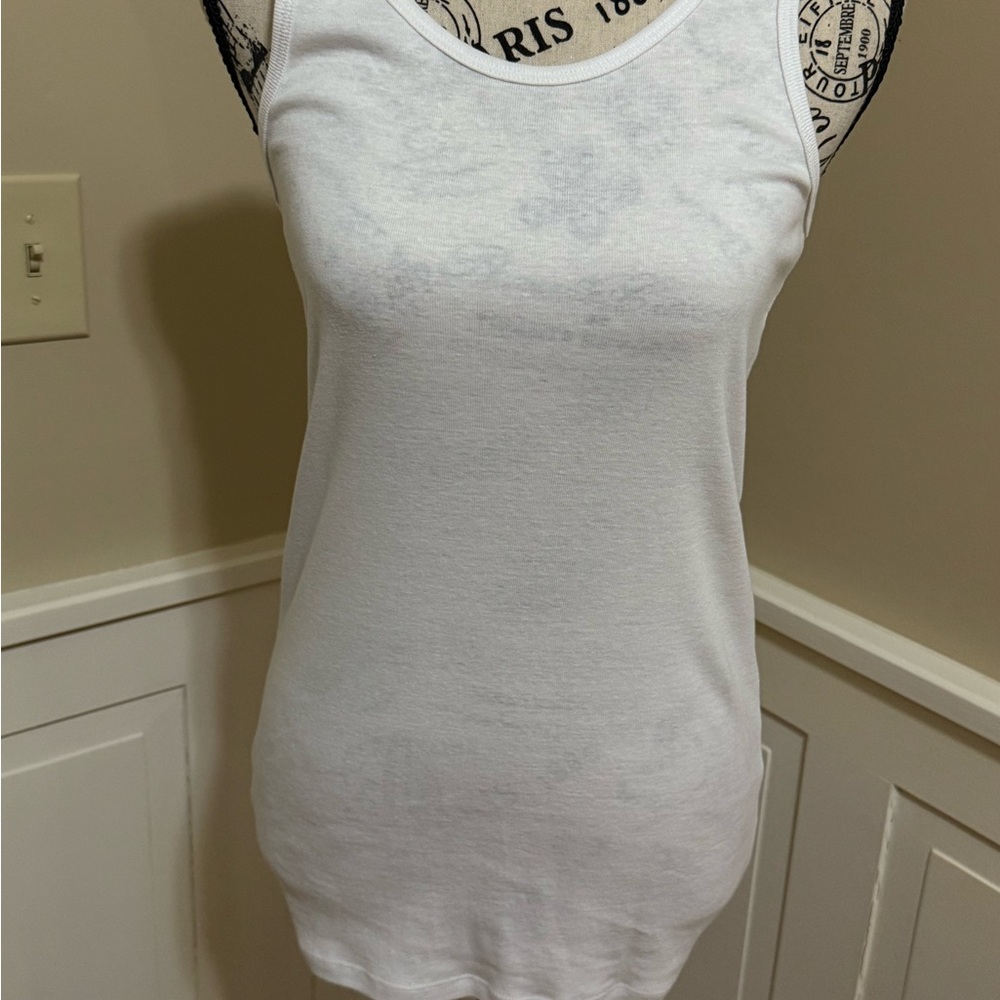 White Sleeveless Top - Picture 4 of 6